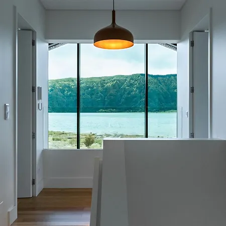 Sete Cidades - Casa Da Lagoa Σαλέ Πόντα Ντελγκάντα